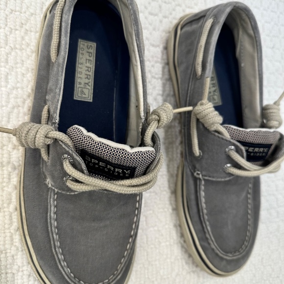 Sperry Halyard 2-Eye Boat Shoe - Picture 2 of 5